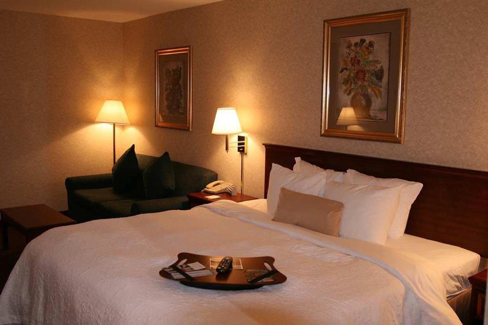 Hampton Inn Flemington Oda fotoğraf