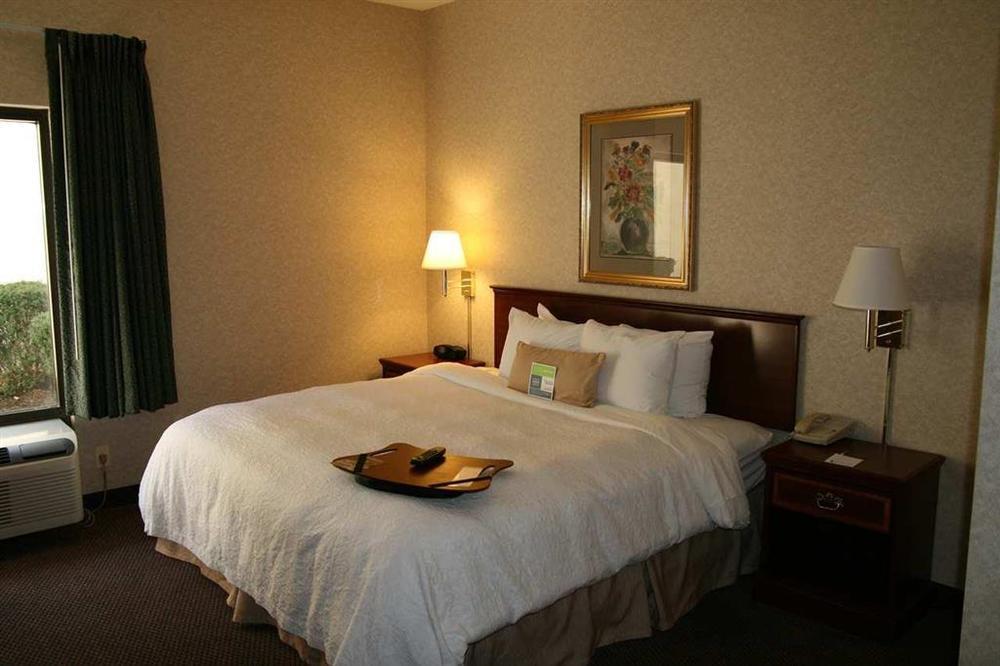 Hampton Inn Flemington Oda fotoğraf